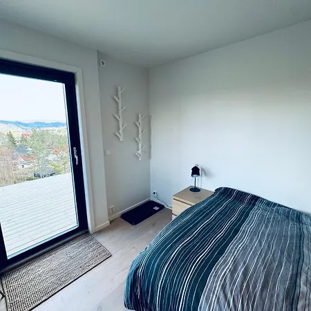 아파트 Ny Og Moderne !